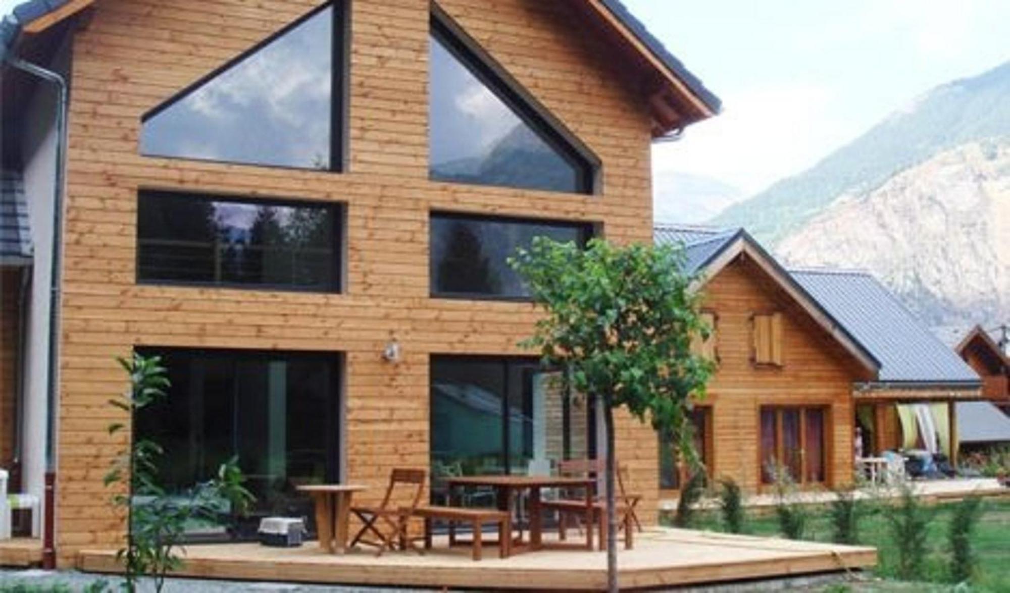 #Lemasdoisans Au Pied De L'Alpe D'Huez Via Bourg D'Oisans L'Etoile Des Glaciers Le Bourg-d'Oisans Exterior photo